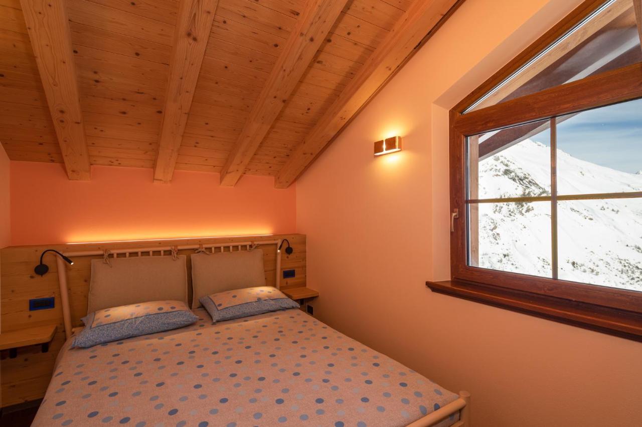 Pianeta Oro Avamposto Meteo Lägenhet Livigno Exteriör bild