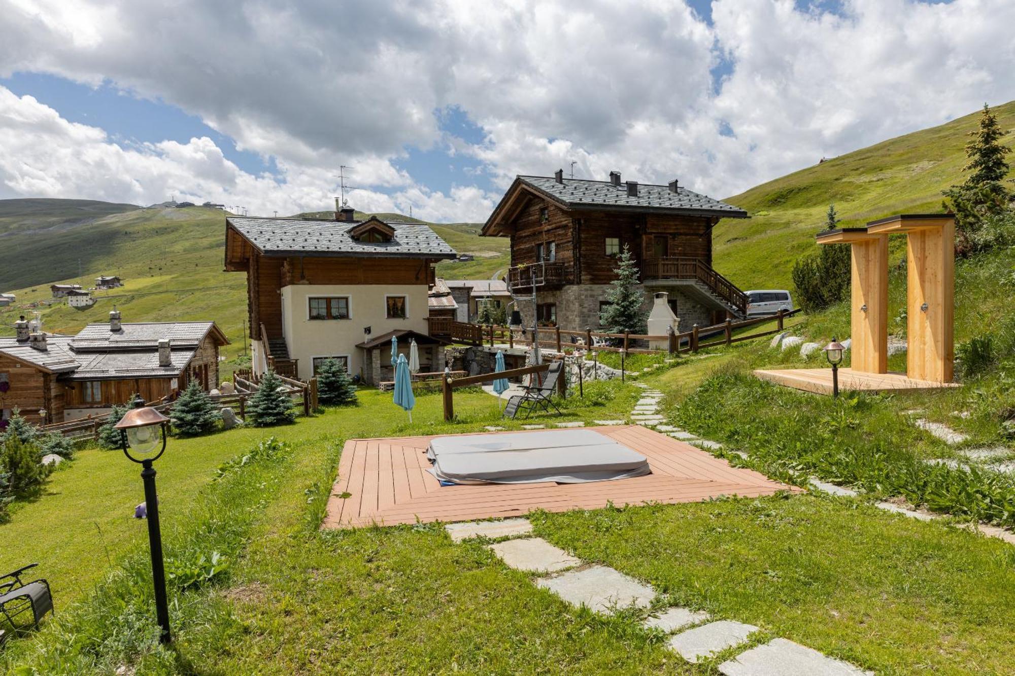 Pianeta Oro Avamposto Meteo Lägenhet Livigno Exteriör bild